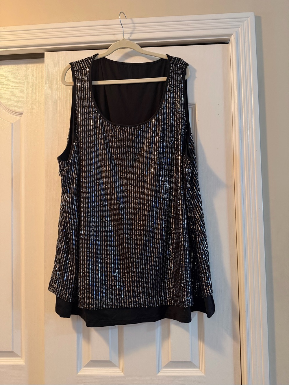 Black Sequin Sleeveless Party Top